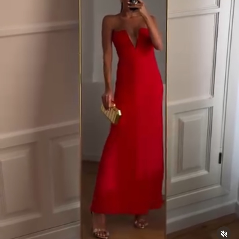 ZARA RED RUCHED STRAPLESS DRESS - Picture 9 of 16